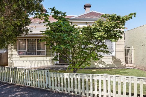 14 Napier Crescent Essendon 3040