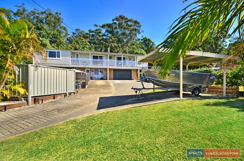 14 Quarry Way, LAURIETON NSW 2443