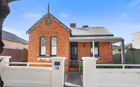 14 Rawson Avenue, TAMWORTH NSW 2340