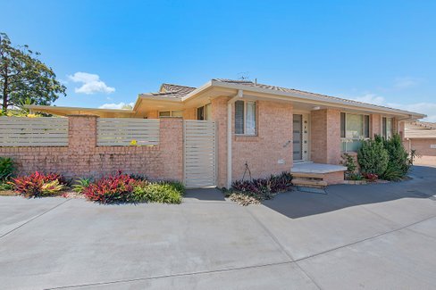 1/4 Reliance Crescent, LAURIETON NSW 2443
