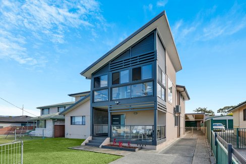 14 Rogers Avenue, KANAHOOKA NSW 2530