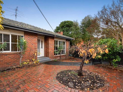 1 4 Tobruk Street Bulleen 3105