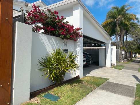 14 Twenty Eighth Avenue, PALM BEACH QLD 4221