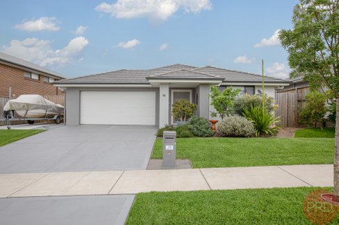 14 Twister Street, CHISHOLM NSW 2322