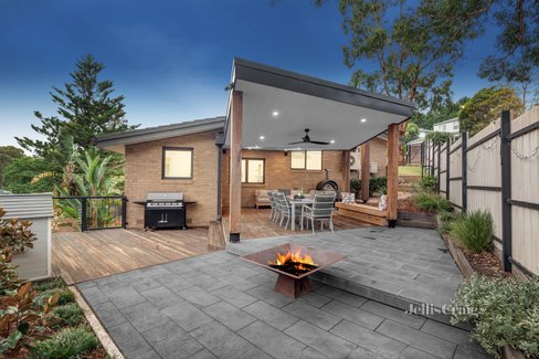 14 Weemala Court Greensborough 3088