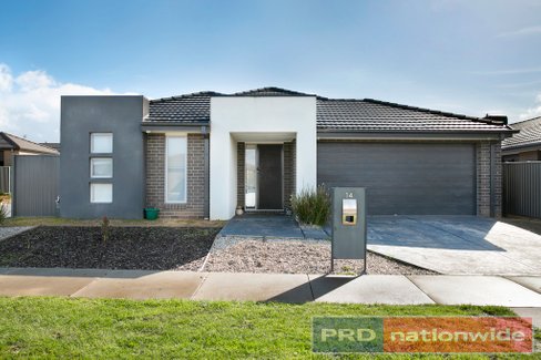 14 Wilmott Street, Lucas VIC 3350