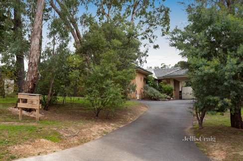 14 Withers Way Eltham 3095
