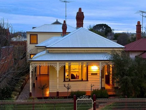 140 Little Ryrie Street Geelong 3220
