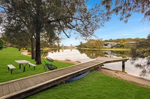 1/40 Sunbird Street, BURLEIGH WATERS QLD 4220