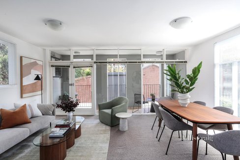 1 40 Webb Lane East Melbourne 3002