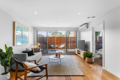 1 41 Murrumbeena Road Murrumbeena 3163