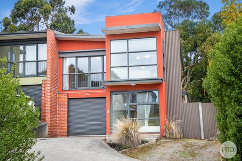 1/414A Nicholson Street, BLACK HILL VIC 3350