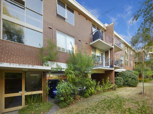 14 17 Auburn Grove Hawthorn East 3123