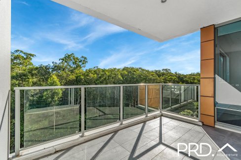 1418/397 Christine Avenue, VARSITY LAKES QLD 4227
