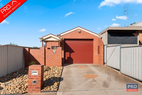 141a Thistle Street, GOLDEN SQUARE VIC 3555