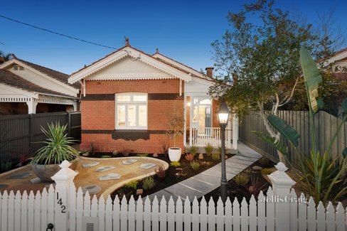 142 Tooronga Road Glen Iris 3146