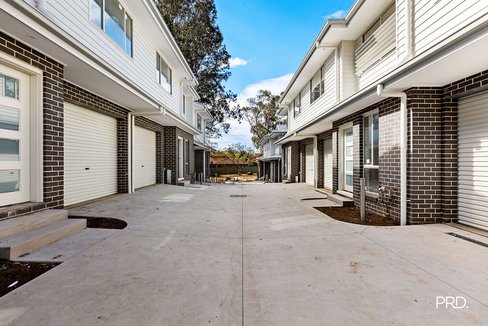143-145 Stafford Street, PENRITH NSW 2750