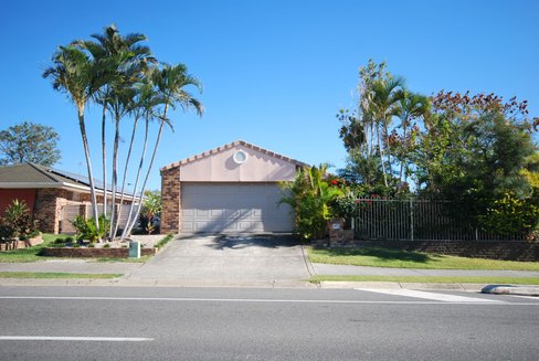 144 Mattocks Road, BURLEIGH WATERS QLD 4220