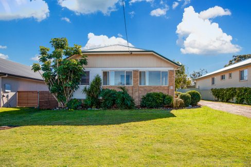 144 New England Highway, LOCHINVAR NSW 2321