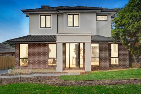 1/443 Waverley Road Mount Waverley 3149