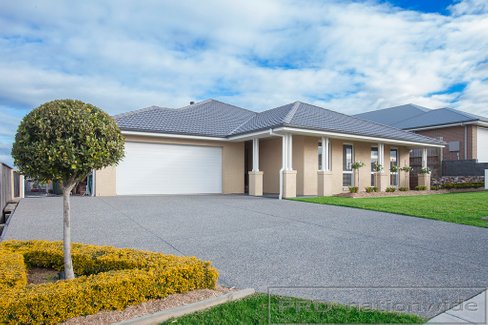 145 Bolwarra Park Drive, BOLWARRA HEIGHTS NSW 2320