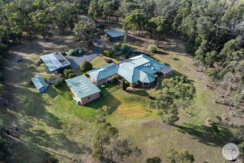 146 Courts Road, CLARENDON