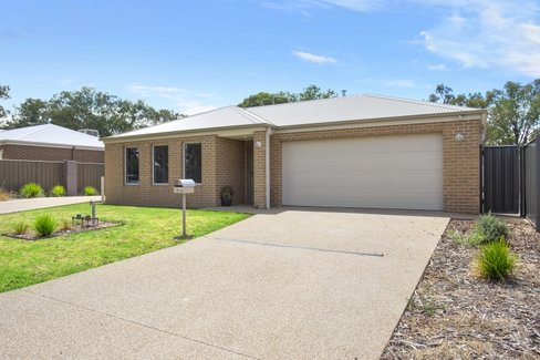 1/46 Hotham Circuit, THURGOONA NSW 2640