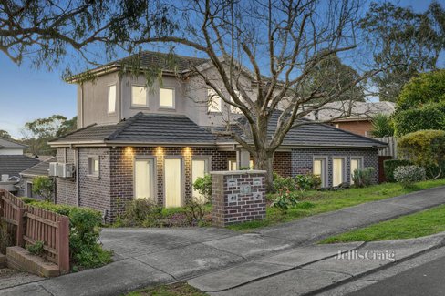 1 47 Doynton Parade Mount Waverley 3149