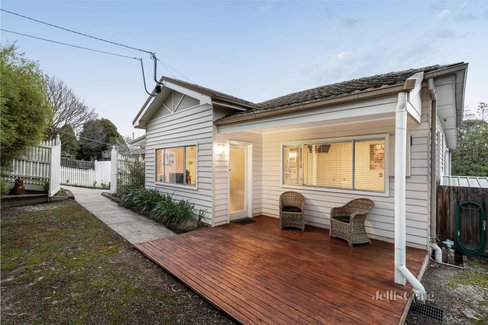 147 Mountain View Road Briar Hill 3088