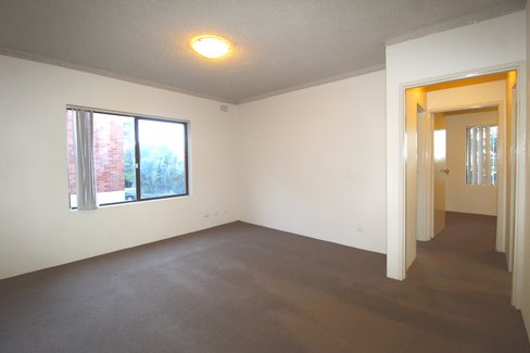 1/47 Victoria Avenue, PENSHURST NSW 2222