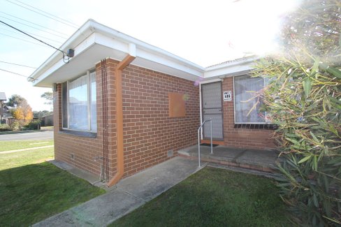 1/486 Gillies Street, WENDOUREE VIC 3355