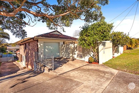 1/49 Government Road, SHOAL BAY NSW 2315