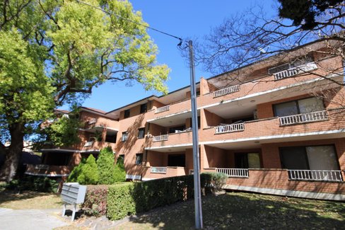 1/5-13 Hayburn Ave, ROCKDALE NSW 2216