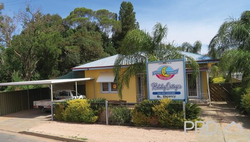 15 Adelaide Street, GOL GOL NSW 2738