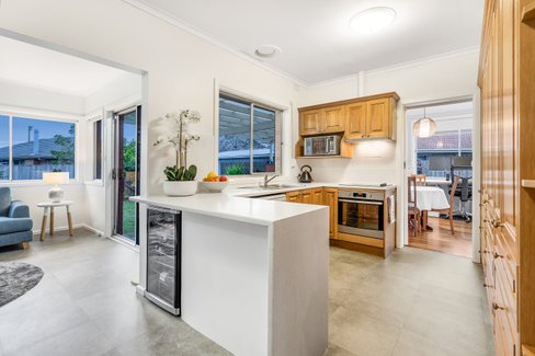 15 Albany Drive Mulgrave 3170