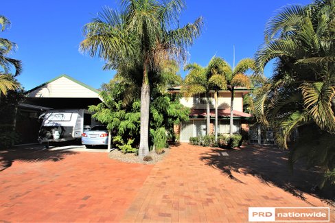 15 Anembo Drive, TORQUAY QLD 4655