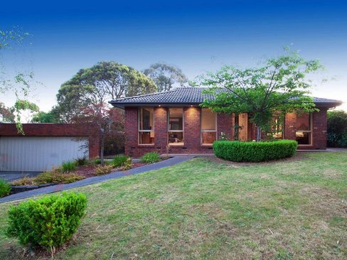 15 Birchwood Drive Mooroolbark 3138