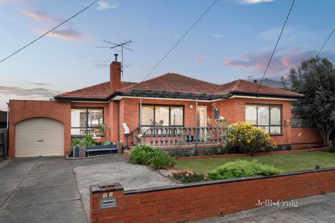 15 Brook Drive Altona 3018