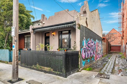 15 Campbell Grove Northcote 3070