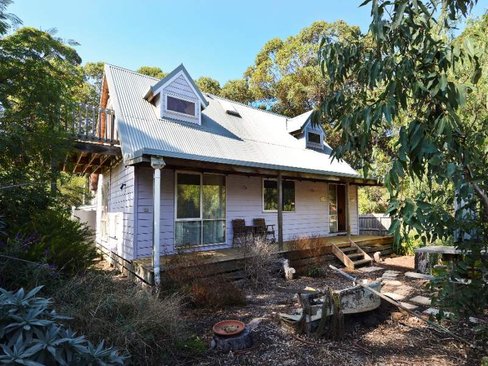 1 5 Cliff Street St Leonards 3223