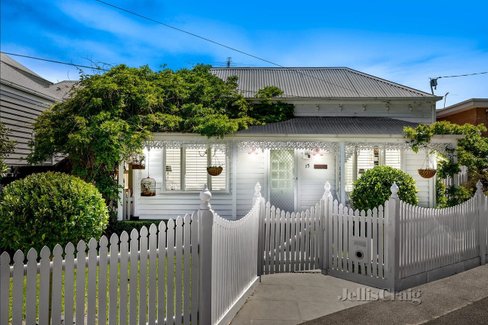 15 Clough Street Williamstown 3016