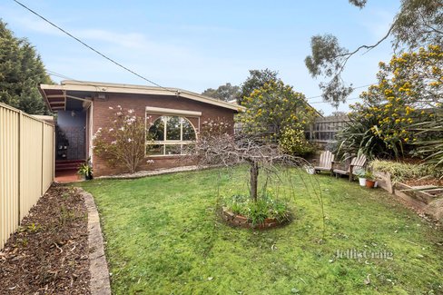 15 Colman Road Warranwood 3134