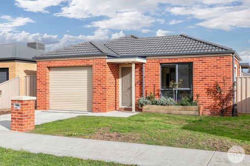 15 Deakes Court, SEBASTOPOL