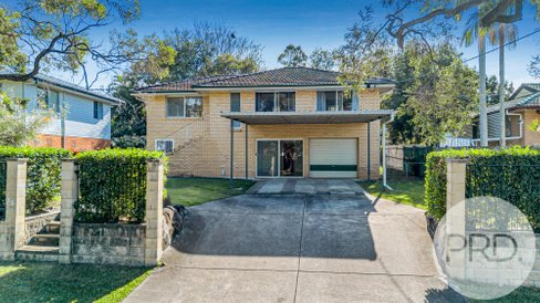 15 Dinterra Avenue, FERNY HILLS QLD 4055