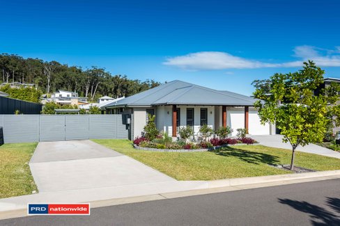 15 Ebbtide Way, CORLETTE NSW 2315