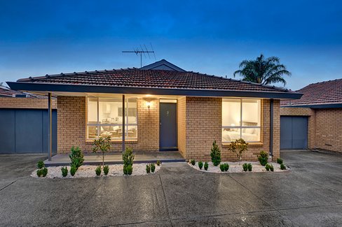 1/5 Elizabeth Street Bulleen 3105