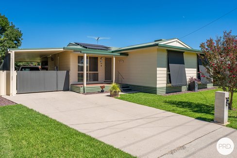 15 Elizabeth Street, CULCAIRN NSW 2660