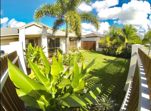 15 Fairbairn Court, OXENFORD QLD 4210