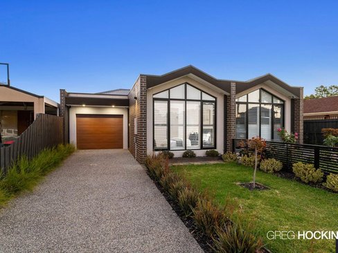 15 Finley Road Altona 3018