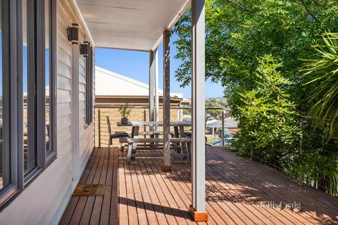 15 Fraser Street Mount Pleasant 3350